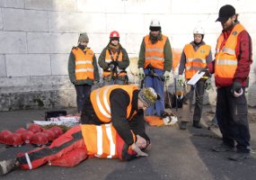 Új Akropolisz GEA - Gellért-hegy - Balesetvédelem Új Akropolisz GEA - Gellért-hegy